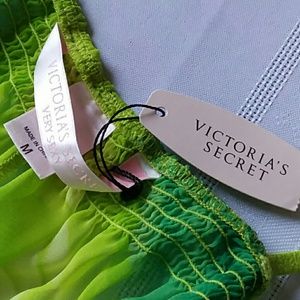 Victoria's secret chemise